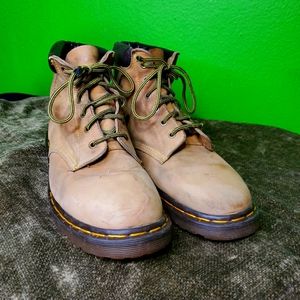 VINTAGE 90's Doc Martens  mens  Size 9.5 MADE IN E